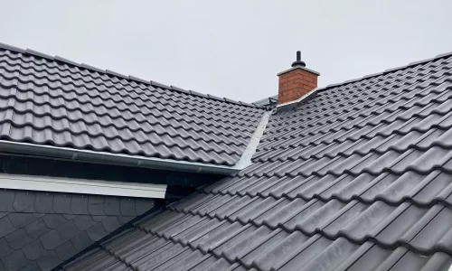 Ansicht eines Steildachs